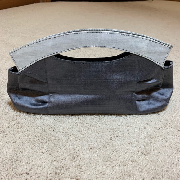 Malia Designs Structured Silk Handmade in Cambodia Gray & Purple Clutch - Picture 2 of 6